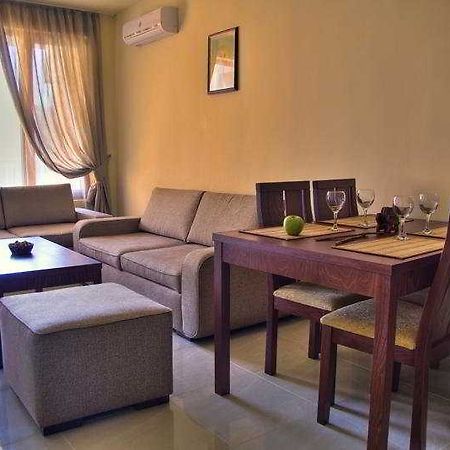 Sunflower Aparthotel サニービーチ エクステリア 写真